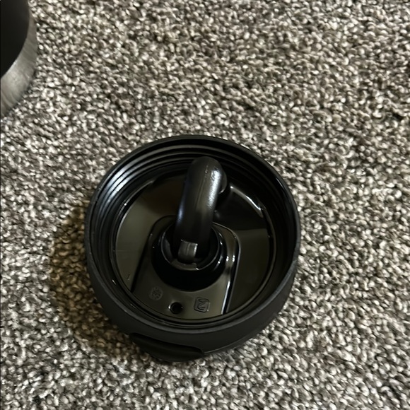 Contigo Black Travel Mug - Picture 8 of 8